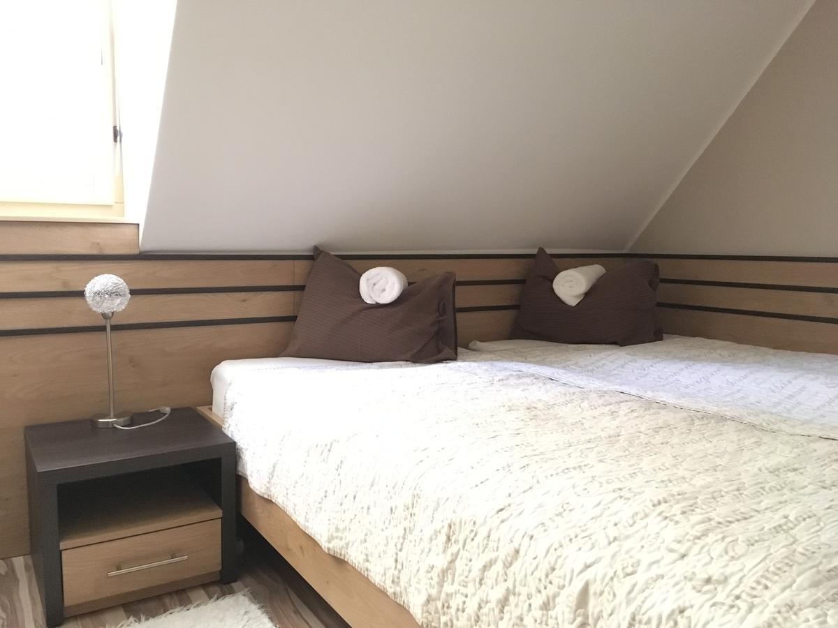 שצ'ופק Setany Apartman מראה חיצוני תמונה